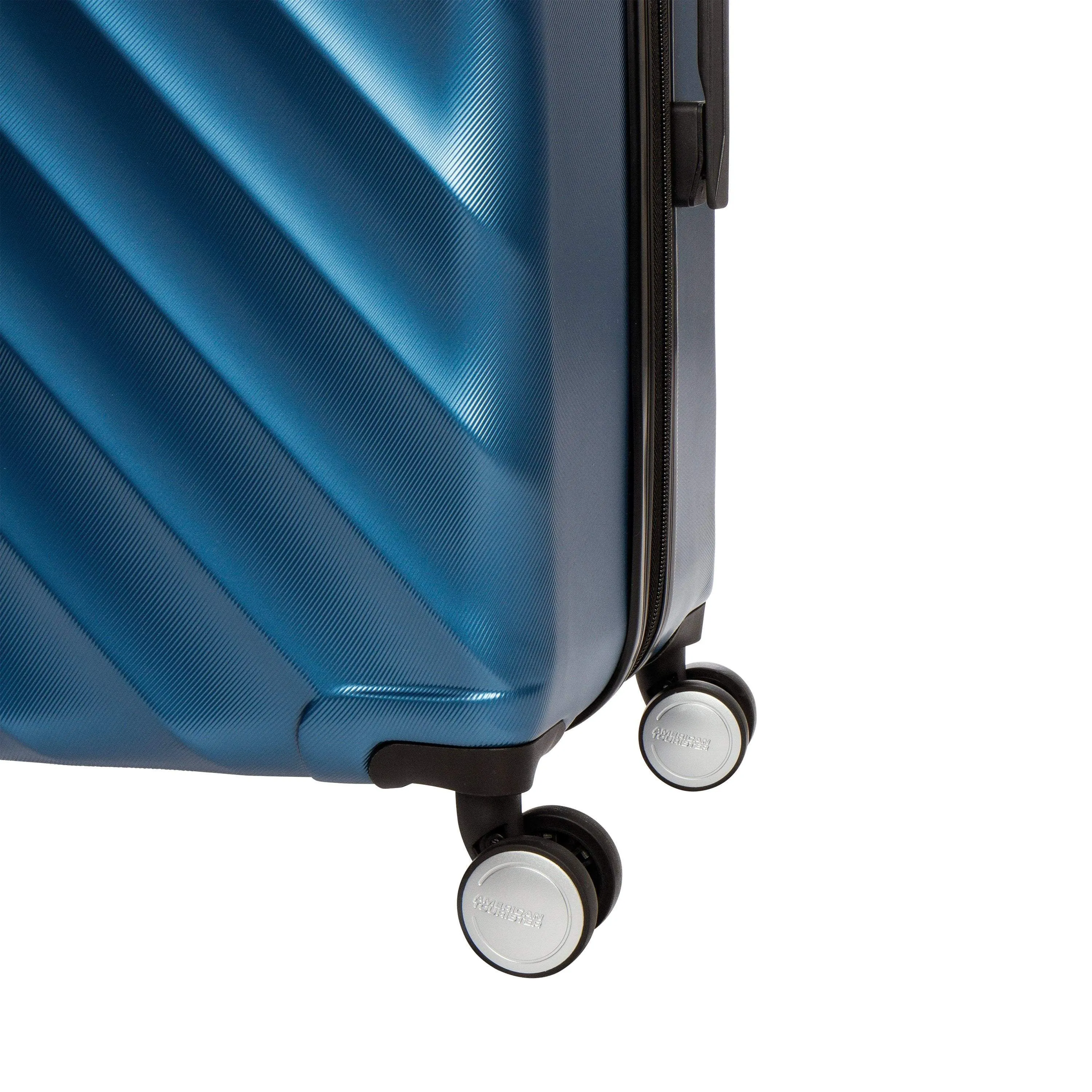 American Tourister Crave Collection 3 Piece Expandable Spinner Luggage Set