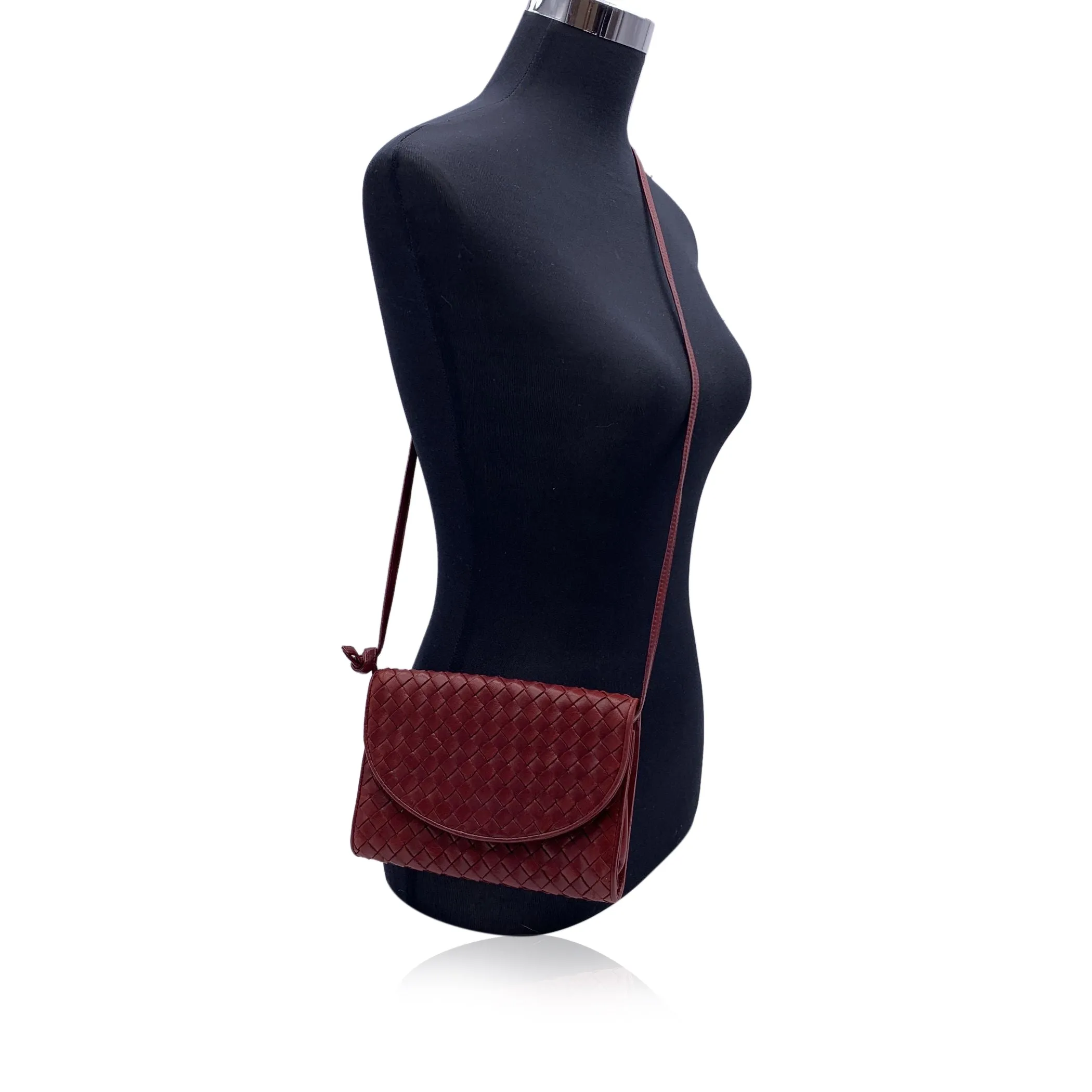 Bottega Veneta Vintage Burgundy Intrecciato Leather Small Shoulder Bag