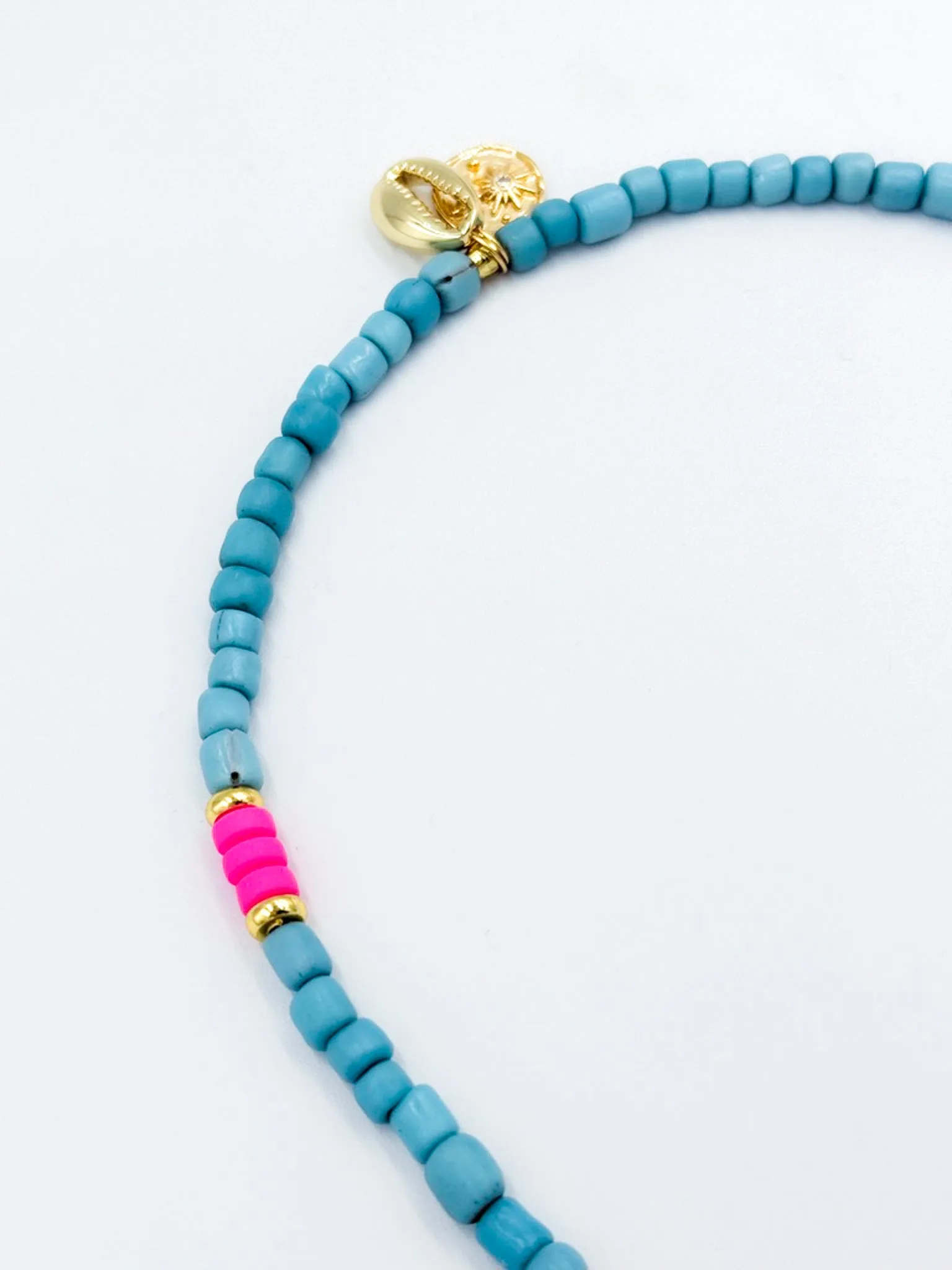 Lumi Phone Wristlet